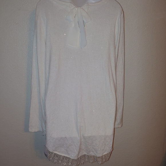 Lauren Conrad glitter blouse lace trim open back - Picture 6 of 11